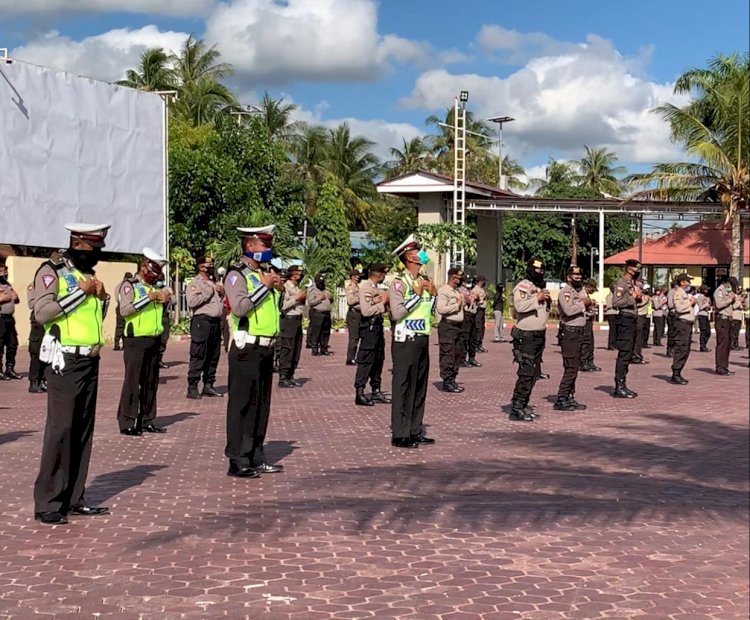 Polisi Kita  Cegah covid- 19 Personil Polres Kupang wajib lukukan AW.3S dan Senam Imun