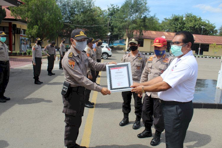 Sumbang Plasma Darah Untuk Terapi Covid-19, Sepuluh Siswa SIP Terima Penghargaan dari PMI NTT