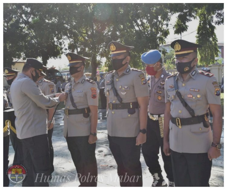 Kapolres Mabar Pimpin Sertijab Kasat Reskrim, Kasat Lantas Dan Kapolsek Komodo