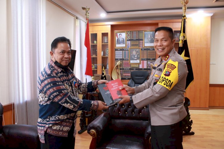 Kapolda NTT Terima Kunjungan Silaturahmi dari Kepala BI Perwakikan NTT