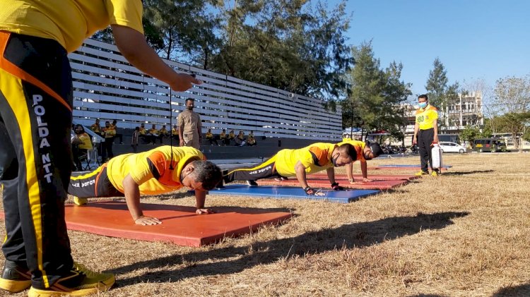 Pastikan Kesehatan Tetap Terjaga, Kapolda NTT Serta Pejabat Utama Ikuti Kegiatan Tes Kesamaptaan Jasmani