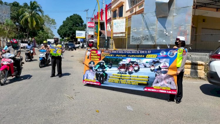 Awali Ops Patuh 2020, Sat Lantas Polres Belu Ajak Pengendara Utamakan Keselamatan di Jalan Raya dan Patuhi Protokol Kesehatan