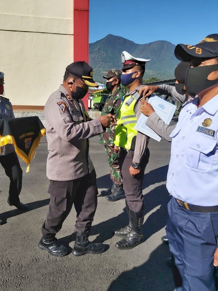 Polres Manggarai Apel Gelar Pasukan OPS Turangga - 2020