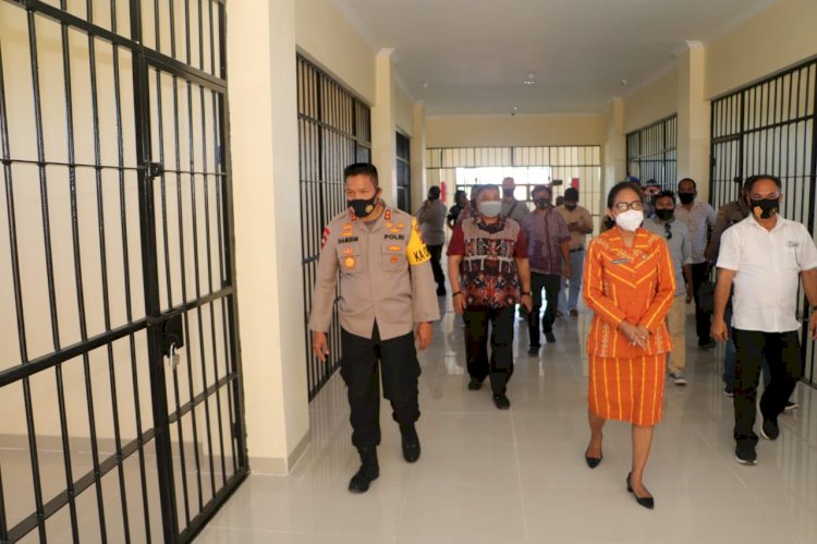 Kapolda NTT Resmikan Gedung Dittahti Polda NTT, Renovasi  SPKT, SKCK, Bidpropam, Bidhumas dan Mess perwakilan Polda NTT