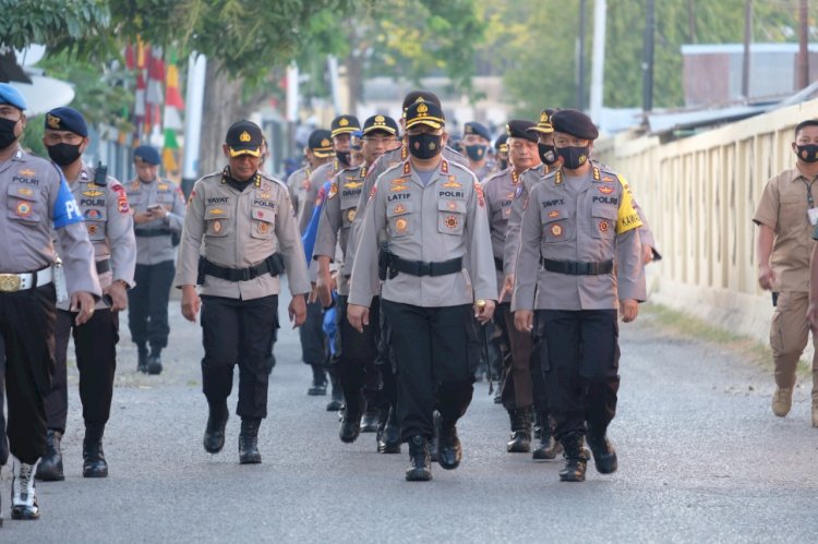 Kunjungi Brimob Polda NTT, Kapolda NTT : Tidak Ada Keberhasilan yang Berhasil Kita Laksanakan Tanpa Kebersamaan