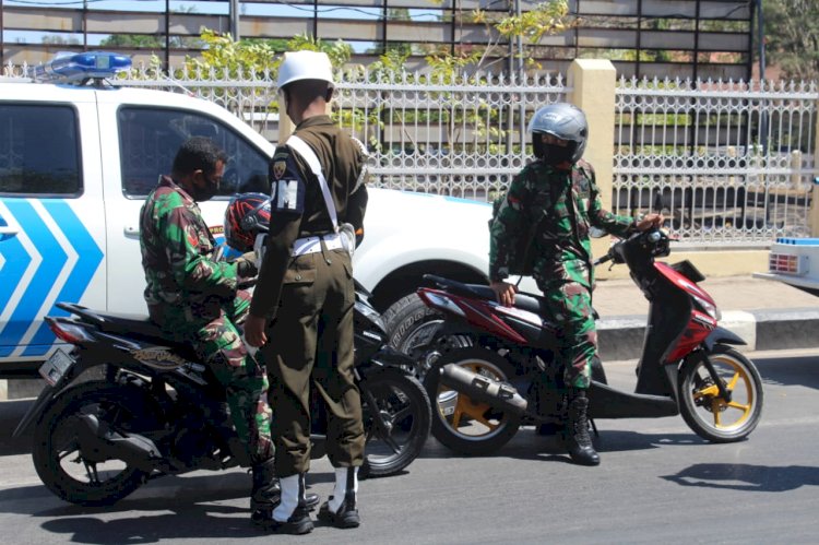 Provost Polda NTT Gandeng POM AD Sidak Anggota