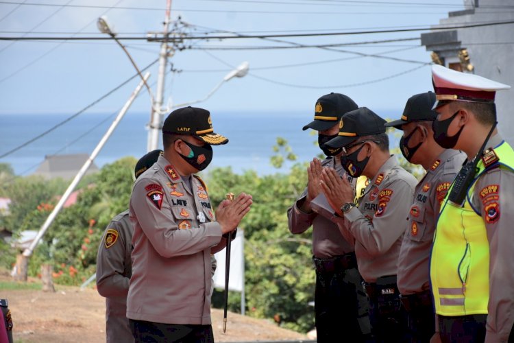 Kunjungan Kerja di Polres Ende, Kapolda NTT : Jaga Amanah dan Kepercayaan Yang Sudah Diberikan