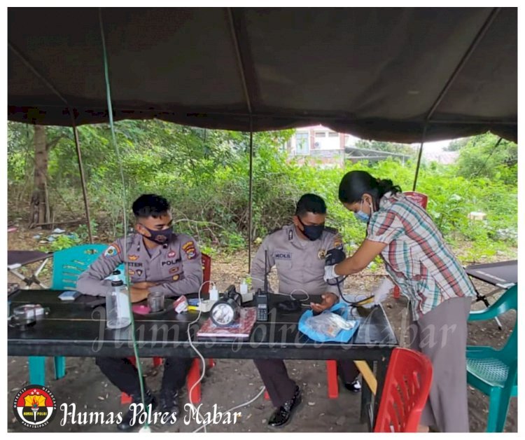 OMP Turangga 2020, Urkes Polres Manggarai Barat Secara Berkala Cek Kesehatan Personel Pam KPU dan Bawaslu