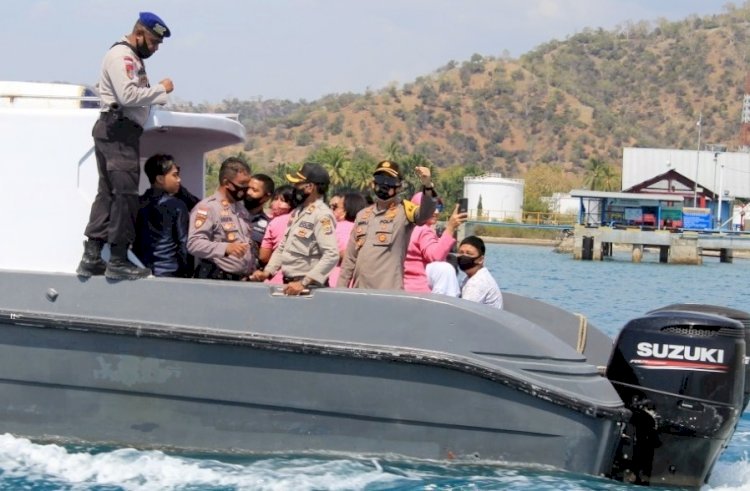 Pantau Lalu Lintas Pelayaran, Kapolres Belu Gelar Patroli Perairan di Wilayah Tapal Batas