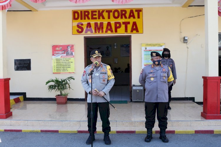 Kapolda NTT Irjen Pol. Drs. Lotharia Latif, S.H., M.Hum. Cek Kesiapan Operasional Ditsamapta Polda NTT