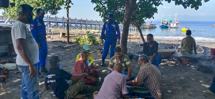 Personil Sat Polair Polres Ende Melaksanakan Sambang Kemasyarakat Pesisir