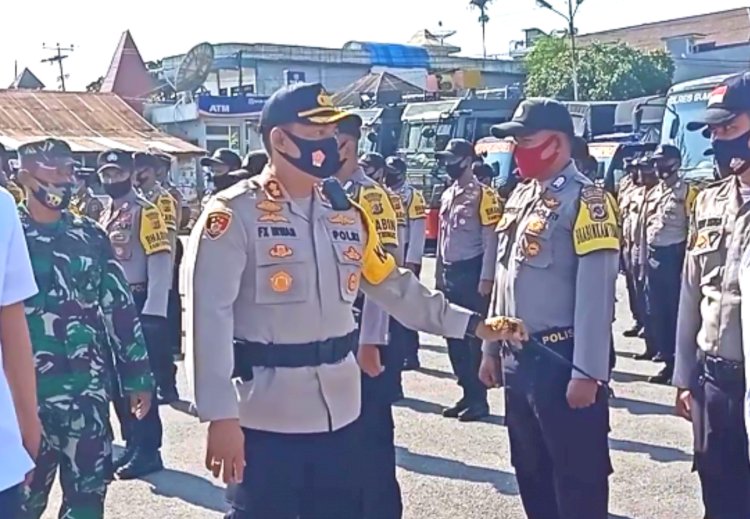 Hadapi Pilkada, Kapolres Sumba Barat Ajak Masyarakat untuk Bijak Dalam Bermedia Sosial