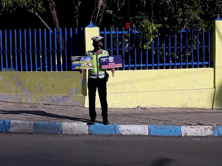 Tingkatkan Kesadaran Berlalu Lintas, Satlantas Polres Kupang Kota Himbau Pengendara Taati Protokol Kesehatan dan Aturan Berlalulintas