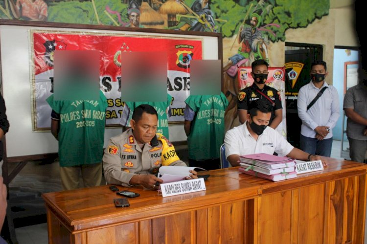 Kapolres Sumba Barat Gelar Press Release Kasus Tindak Pidana Korupsi ADD