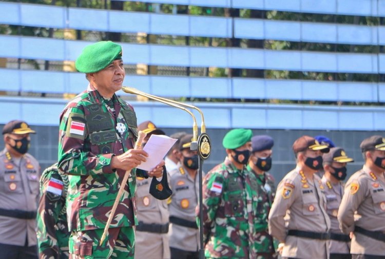 Apel Sinergitas TNI POLRI, Danrem 161/WS : Sinergitas TNI POLRI Harus Mengkristal dalam Pikiran, Perasaan dan Perbuatan