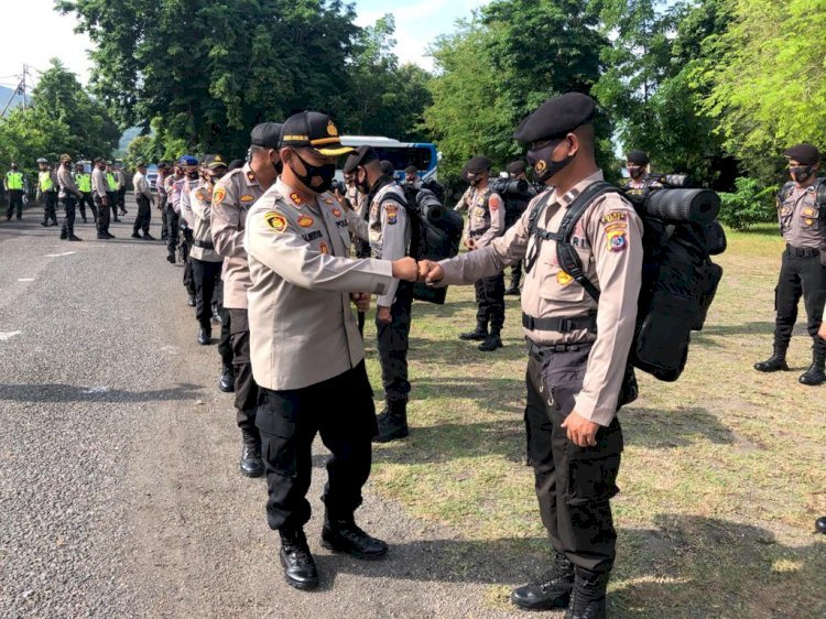 Kapolres Ende Lepas 50 Personil BKO Amankan Pilkada Ngada