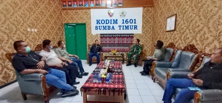 Jelang Pilkada 2020, Kapolda NTT Pimpin Patroli Gabungan TNI POLRI di Sumba Timur