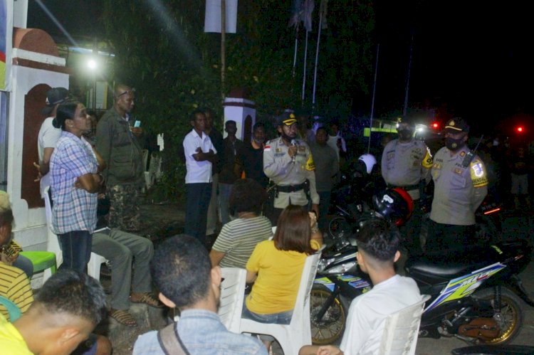 Patroli ke Titik Kumpul Masa, Wakapolres TTU Imbau Pendukung dan Simpatisan Paslon Bupati dan Wakil Bupati Untuk Tidak Berkerumun