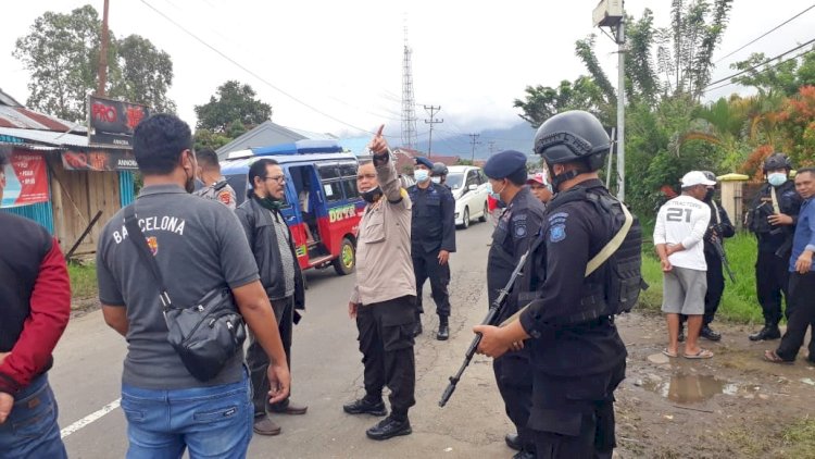 Usai Pencoblosan, Kapolres Manggarai Ingatkan Paslon Bupati dan Wakil Bupati Taati Protokol Kesehatan