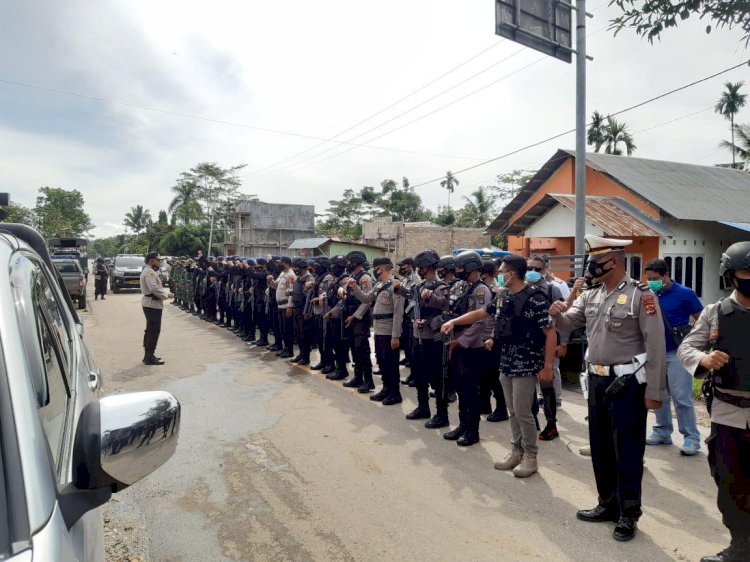 Pimpin Pengamanan Terbuka & Tertutup Rapat Pleno, Kapolres Sumba Barat Kerahkan 235 Personel Gabungan