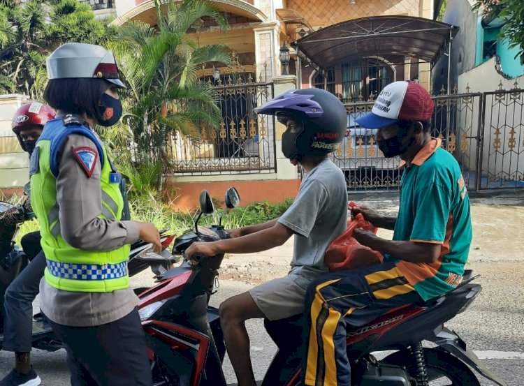 Tingkatkan Kesadaran Masyarakat, Satlantas Polres Ende Imbau Pengendara Bermotor Terapkan Prokes