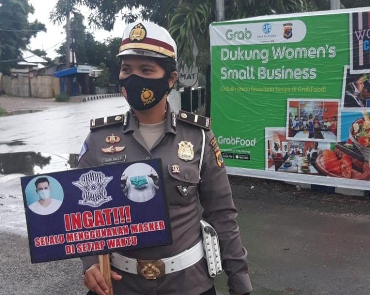 Satlantas Polres Kupang Kota Ingatkan Masyarakat Untuk Selalu Menggunakan Masker di Setiap Waktu