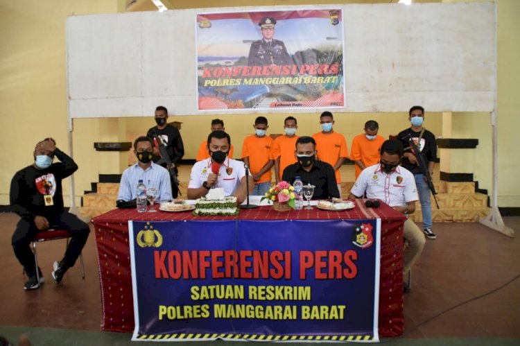 Satreskrim Polres Mabar Berhasil Menangkap Tiga Orang Pelaku Pencurian yang Meresahkan Warga