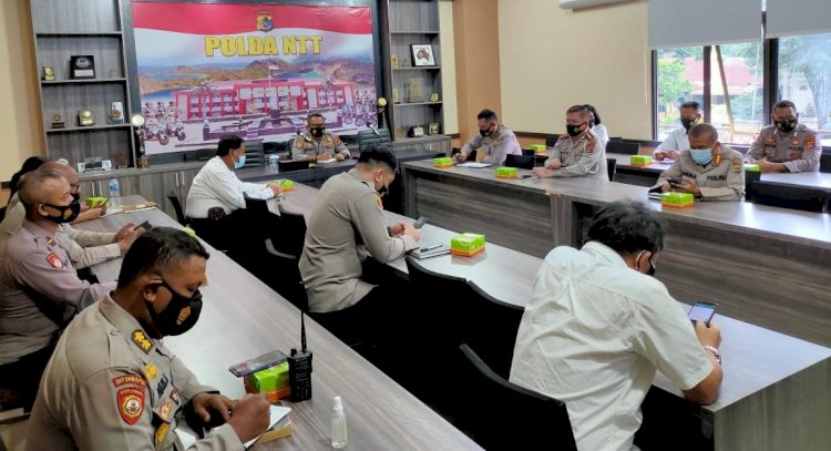 Bahas HTCK Pelayanan Publik Terpadu Polri, PJU Polda NTT Ikut Vicon Dengan Srena Mabes Polri