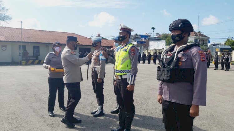 Pimpin Gelar Pasukan Semana Santa Ranakah -2021, Kapolres Sumba Barat Minta Laksanakan Tugas Secara Preentif dan Edukasi