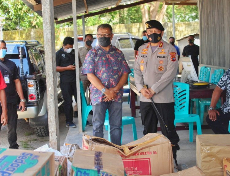 Patroli Kemanusiaan, Kapolda NTT Berdialog dengan Salah Satu Tokoh Pejuang Timor Timur yang Terdampak Bencana Siklon Tropis Seroja