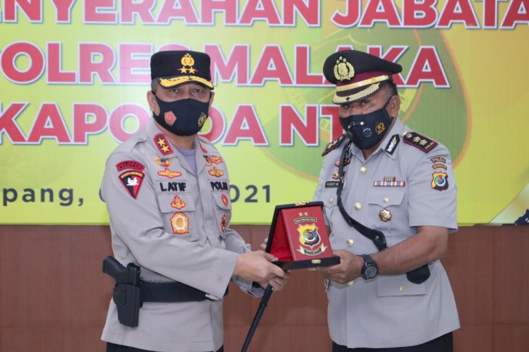 Penyerahan Jabatan Kapolres Malaka, Kapolda NTT: Belajar Dari Mereka Tentang Arti Sebuah Pengabdian dan Loyalitas