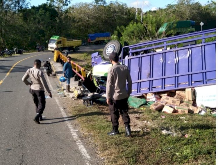 Tabrak Pembatas Jembatan, Sopir Truk PT. KM Trans Meninggal Dunia di TKP