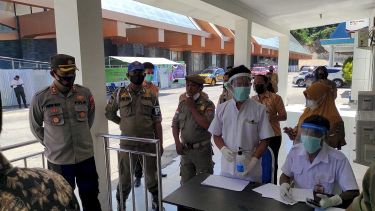 Tegakkan Prokes, Satgas Covid 19 Lakukan Pencegahan di Wilkum Polda NTT