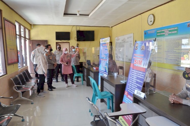 Tinjau WBK di Wilkum Polda NTT, Tim Penilai Nasional Pembangunan Zona Integritas Kemenpan RB Beri Masukkan dan Inovasi Pelayanan Publik