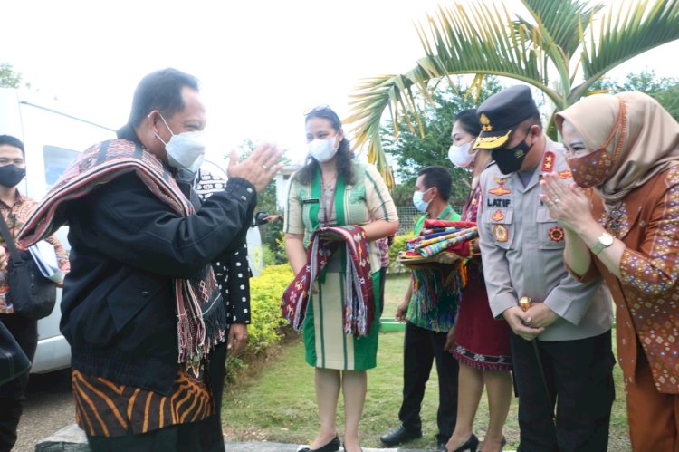 Kapolda NTT Sambut Kunjungan Kerja Mendagri di Kupang