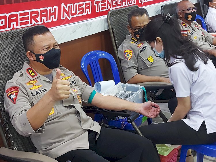 Selenggarakan Kegiatan Donor Darah, Kapolda NTT:Semoga Dapat Bermanfaat Bagi Masyarakat