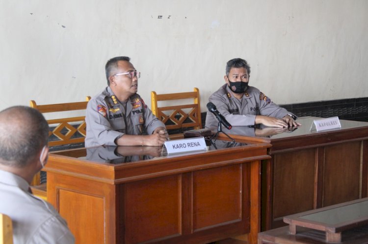 Tingkatkan Kinerja Pelayanan Publik, Biro Rena Polda NTT Lakukan Evaluasi di Polres Manggarai Timur