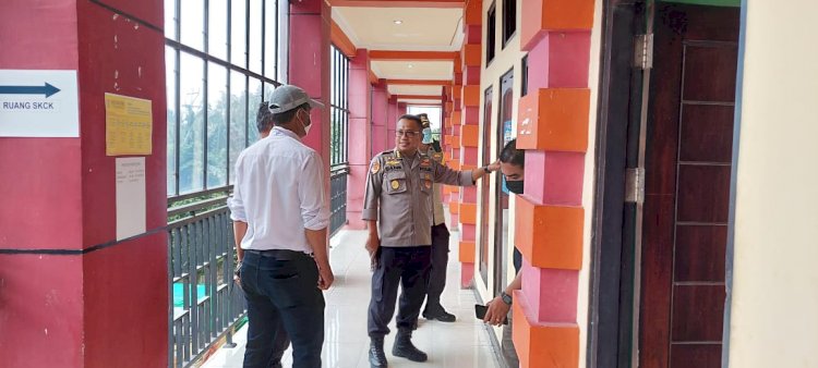 Tingkatkan Kinerja Pelayanan Publik, Biro Rena Polda NTT Lakukan Evaluasi di Polres Manggarai Timur