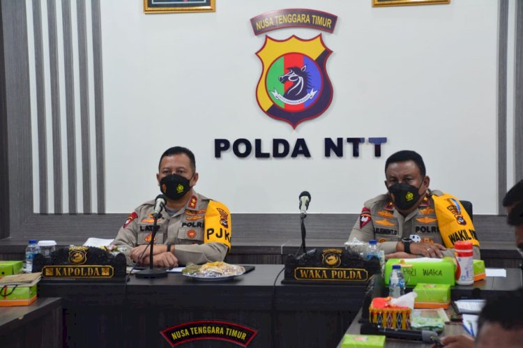 Kapolda NTT Minta Jajaran Terus Lakukan Imbauan dan Edukasi Prokes Kepada Masyarakat Secara Humanis