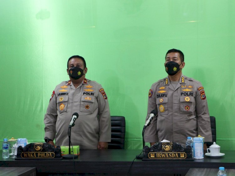 Wakapolda NTT Didampingi Irwasda Polda NTT Ikuti Rakorwas Kompolnas dan Polri T.A. 2021 Melalui Zoom Meeting