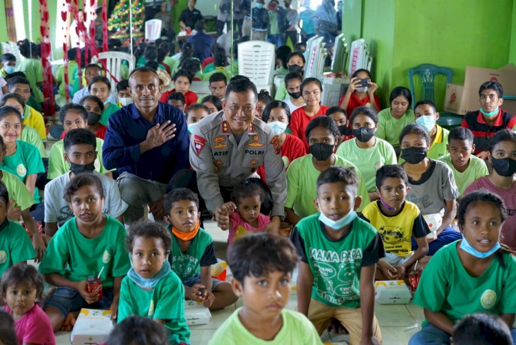 Semangat Natal, Kapolda NTT Berbagi Kasih Bersama Anak-Anak Panti Asuhan Generasi Pengubah