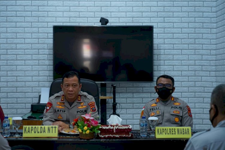 Beri Arahan Kepada Perwira Polres Manggarai Barat, Kapolda NTT Minta Dukung Percepatan Investasi dan Penanganan Covid-19