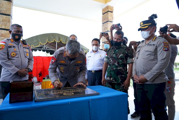 Kapolda NTT Irjen Pol. Drs. Setyo Budiyanto, S.H., M.H. Resmikan Markas Komando Polres Malaka