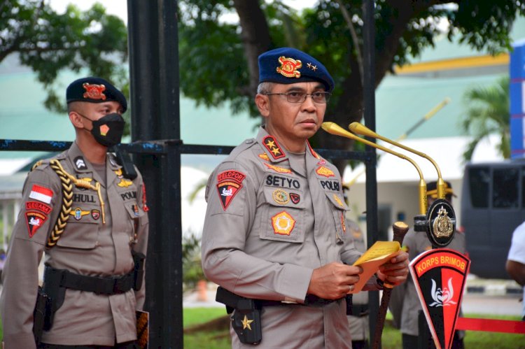 Terharu, Kapolda NTT Teteskan Air Mata  Sambut Bangga Pasukan Elit Satbrimobda NTT BKO Distrik Sugapa Intan Jaya Papua