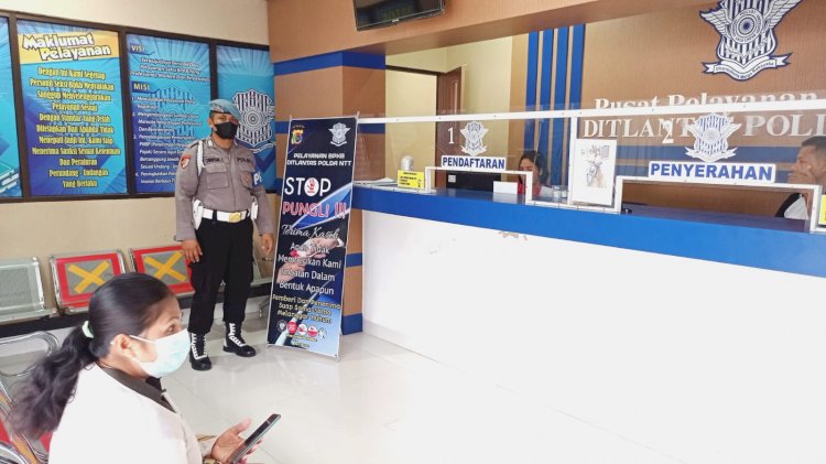 Cegah Pungli, Provost Polda NTT Tingkatkan Pengawasan Diloket Pelayanan Publik Direktorat Lalulintas