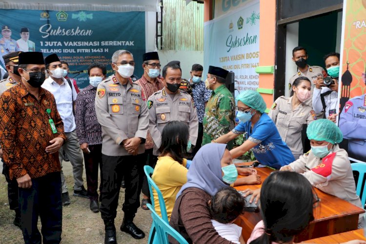 Gelar Vaksinasi Serentak Jelang Idul Fitri 1443 H, Kapolda NTT : Target Kita di Provinsi NTT Adalah 21 Ribu