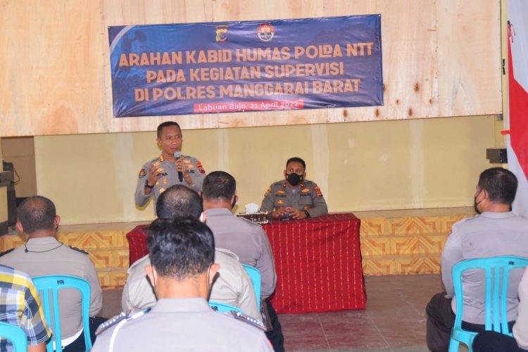 Supervisi di Polres Mabar, Kabidhumas Polda NTT Minta Anggota Wajib Memviralkan  Produk Humas