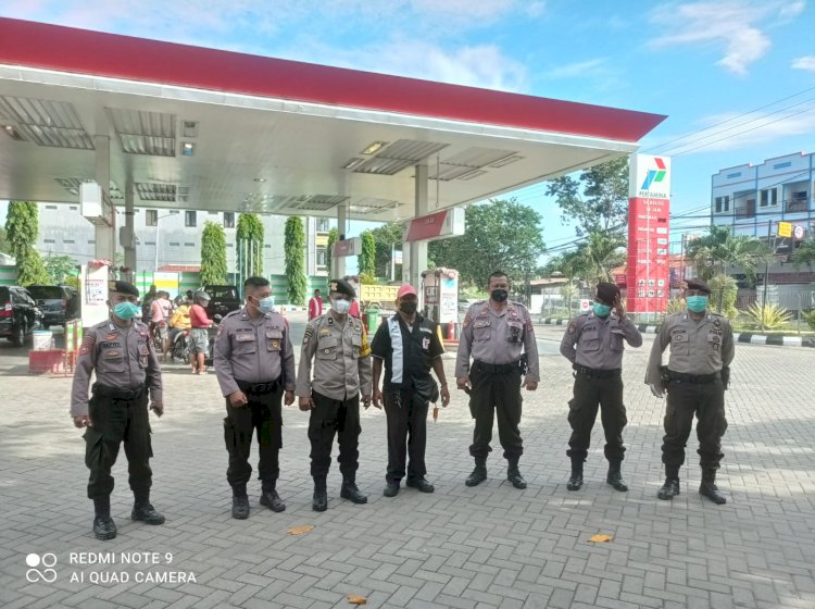 Hari Kedua Lebaran, Personel Satgas Preventif Ops Ketupat Turangga 2022  Gelar Patroli dan Penjagaan di Sentra Ekonomi