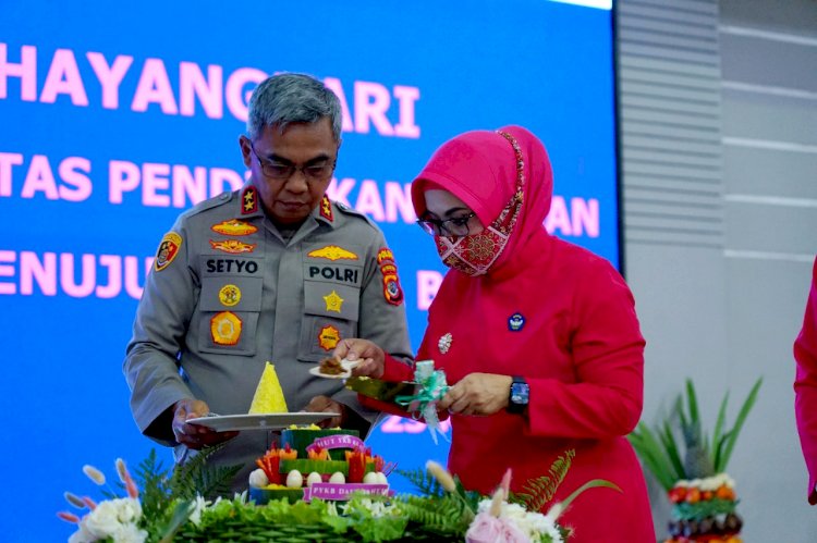 Kapolda NTT Hadiri Syukuran HUT Yayasan Kemala Bhayangkari ke 42 Tahun