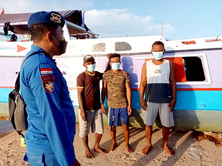 Jaga Ekosistem Biota Laut, Personel Ditpolairud Polda NTT Beri Imbauan Humanis kepada Masyarakat Pesisir